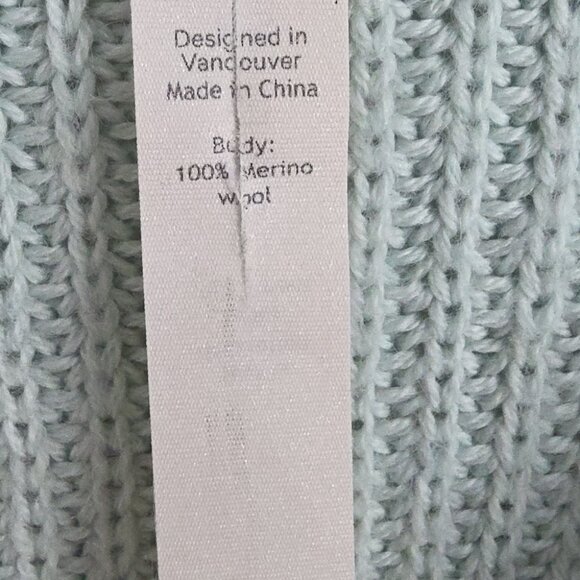 LULULEMON | MERINO WOOL V-NECK SWEATER MINT Green Sz M/L - Picture 8 of 8